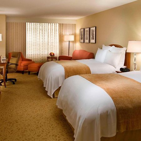 Toronto Airport Marriott Hotel Ngoại thất bức ảnh