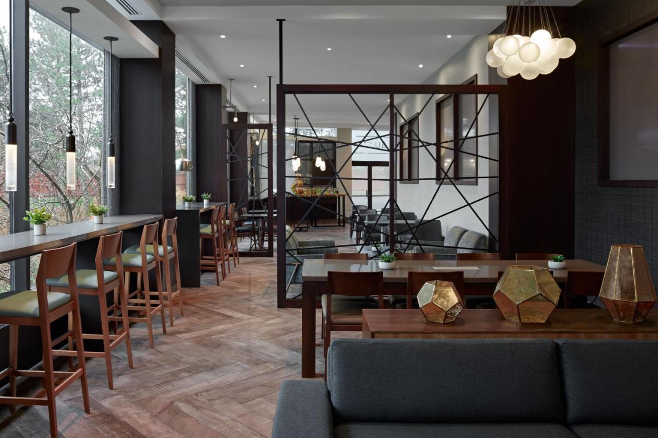 Toronto Airport Marriott Hotel Ngoại thất bức ảnh