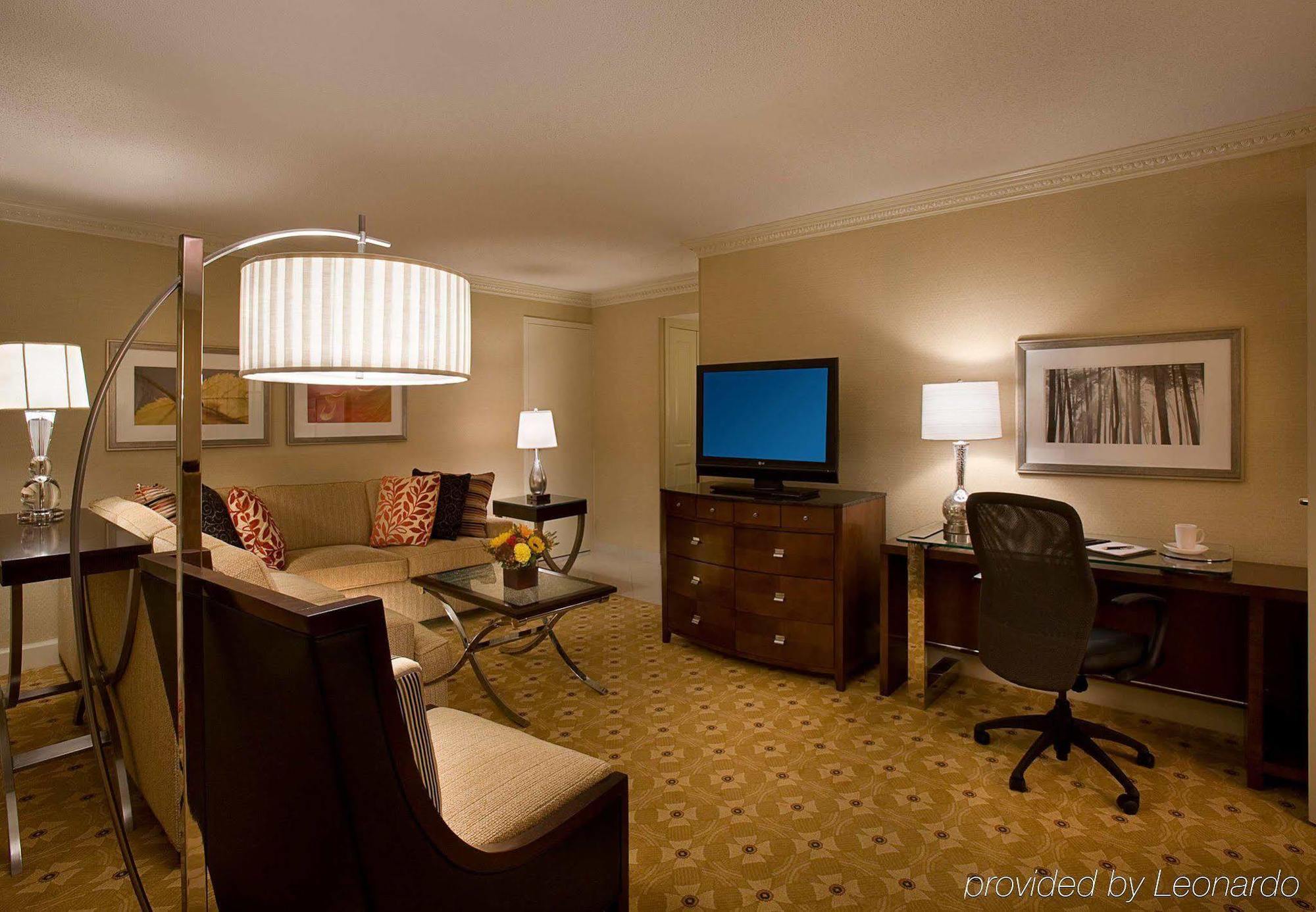 Toronto Airport Marriott Hotel Phòng bức ảnh