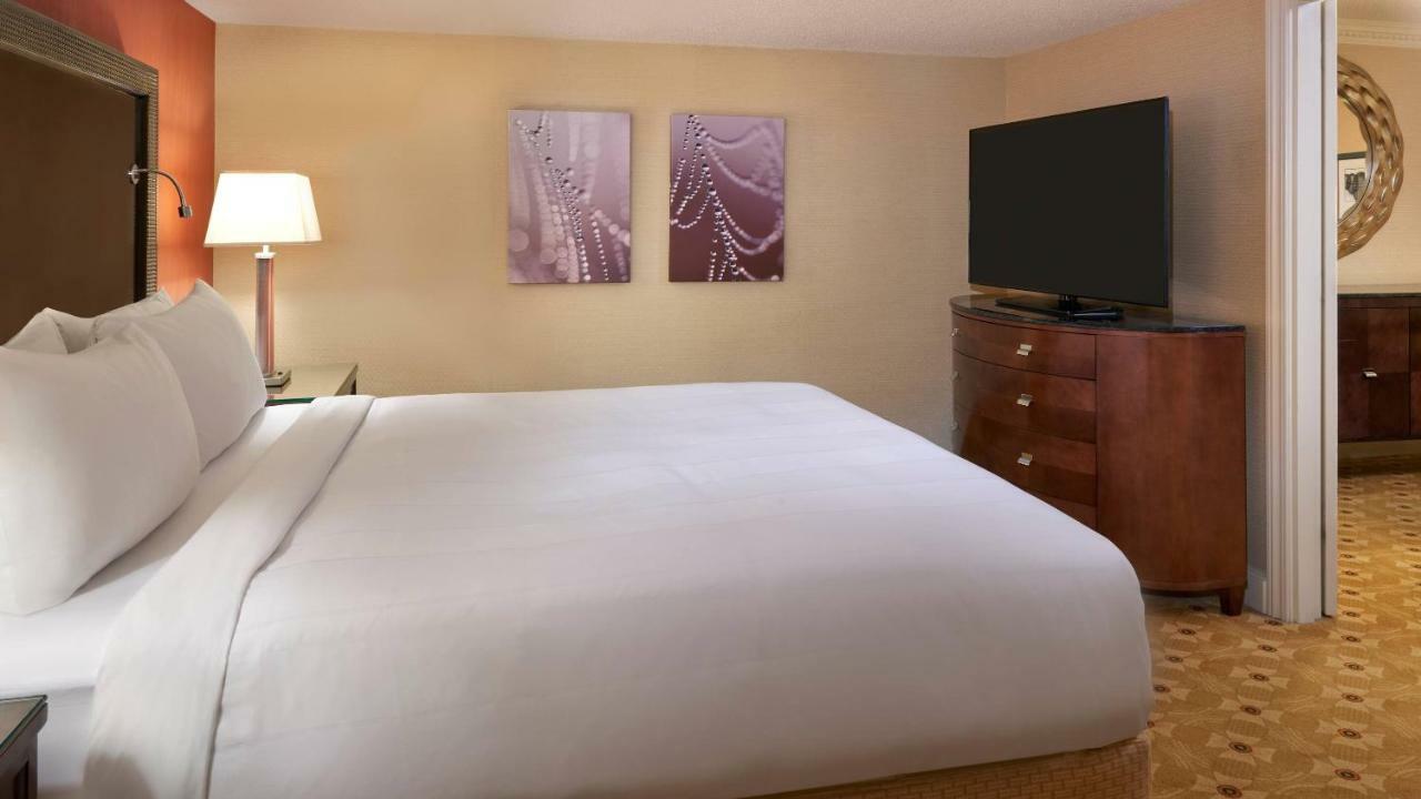 Toronto Airport Marriott Hotel Ngoại thất bức ảnh